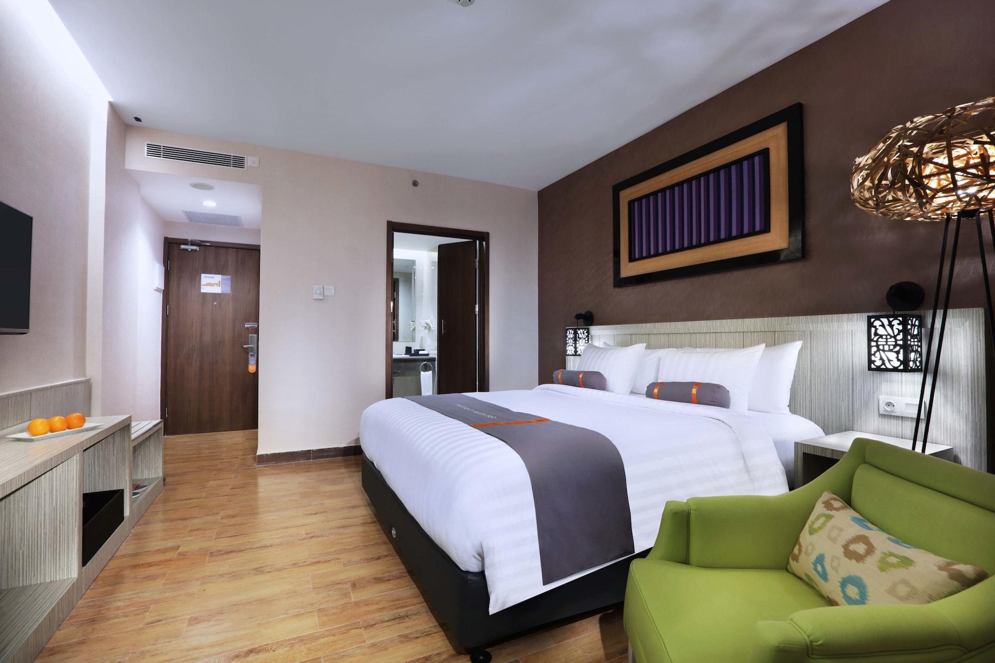 Harper Perintis By Aston Hotell Makassar Eksteriør bilde