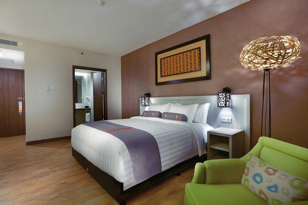Harper Perintis By Aston Hotell Makassar Eksteriør bilde